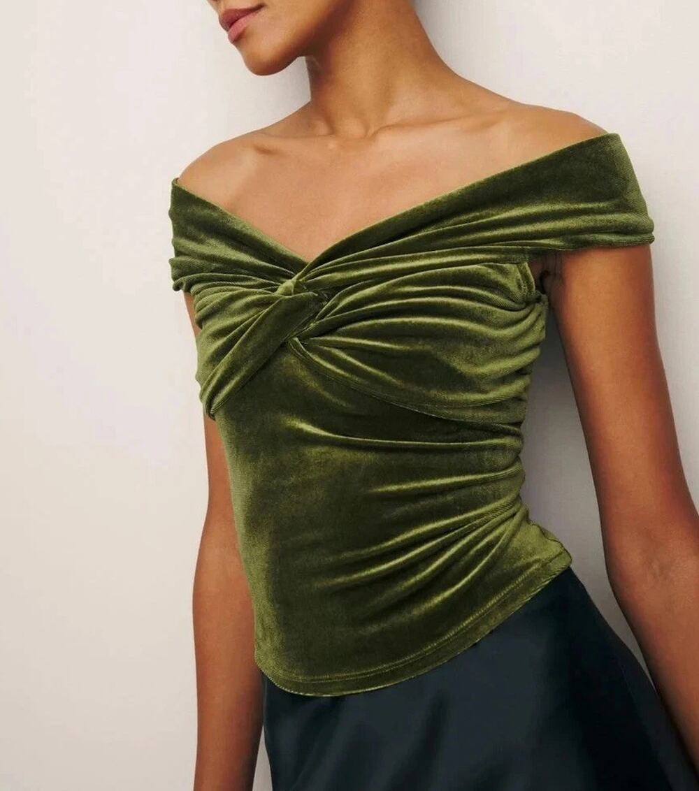 Reformation Ezlynn Velvet Top y2K Prosecco Off Shoulder Twist Size XS A010606